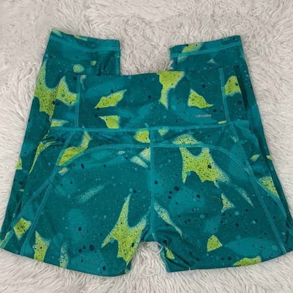 Adidas Climalite Mid-Rise Blue & Green Speckled Cropped Leggings - Picture 5 of 9